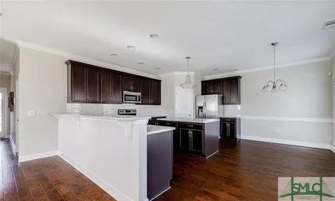 20 Club House Dr - Photo 6 of 19