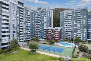 featured image of 555 Pierce St #334