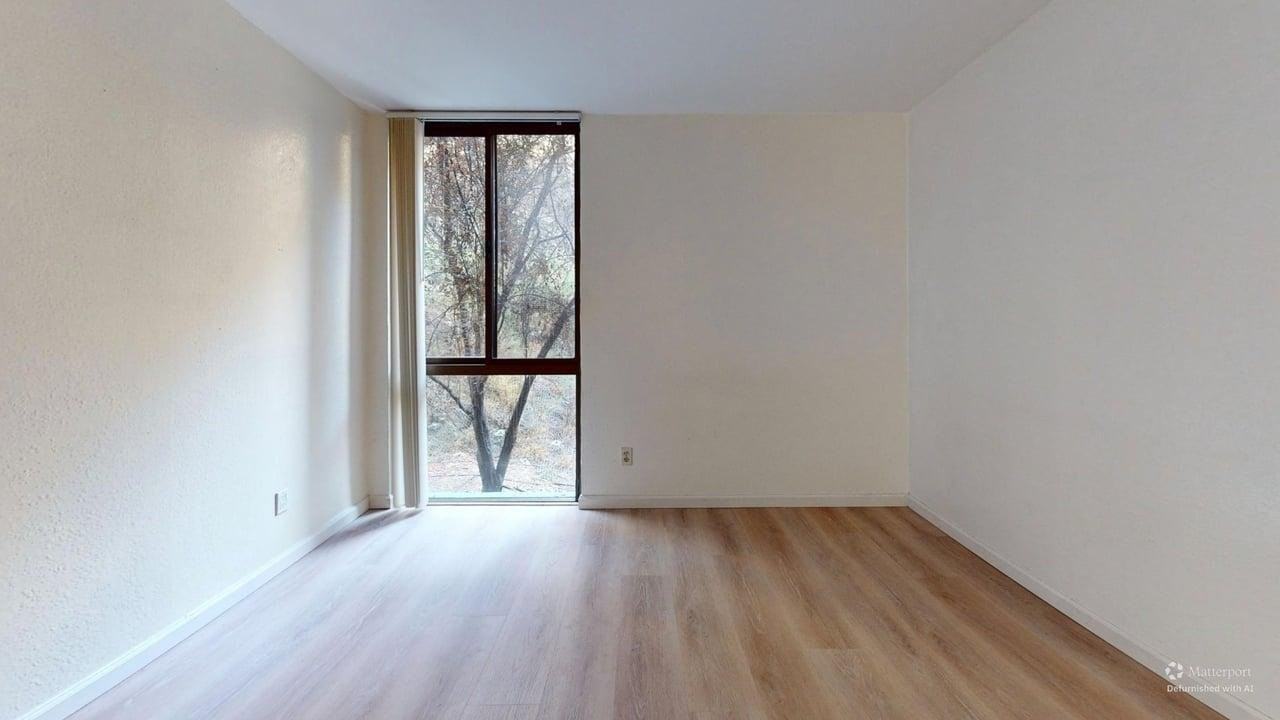 555 Pierce St #334 - Photo 7 of 11