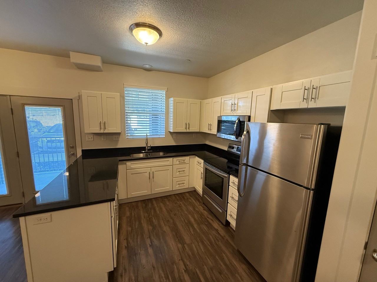 1070 E Riches Ave #15 - Photo 4 of 16