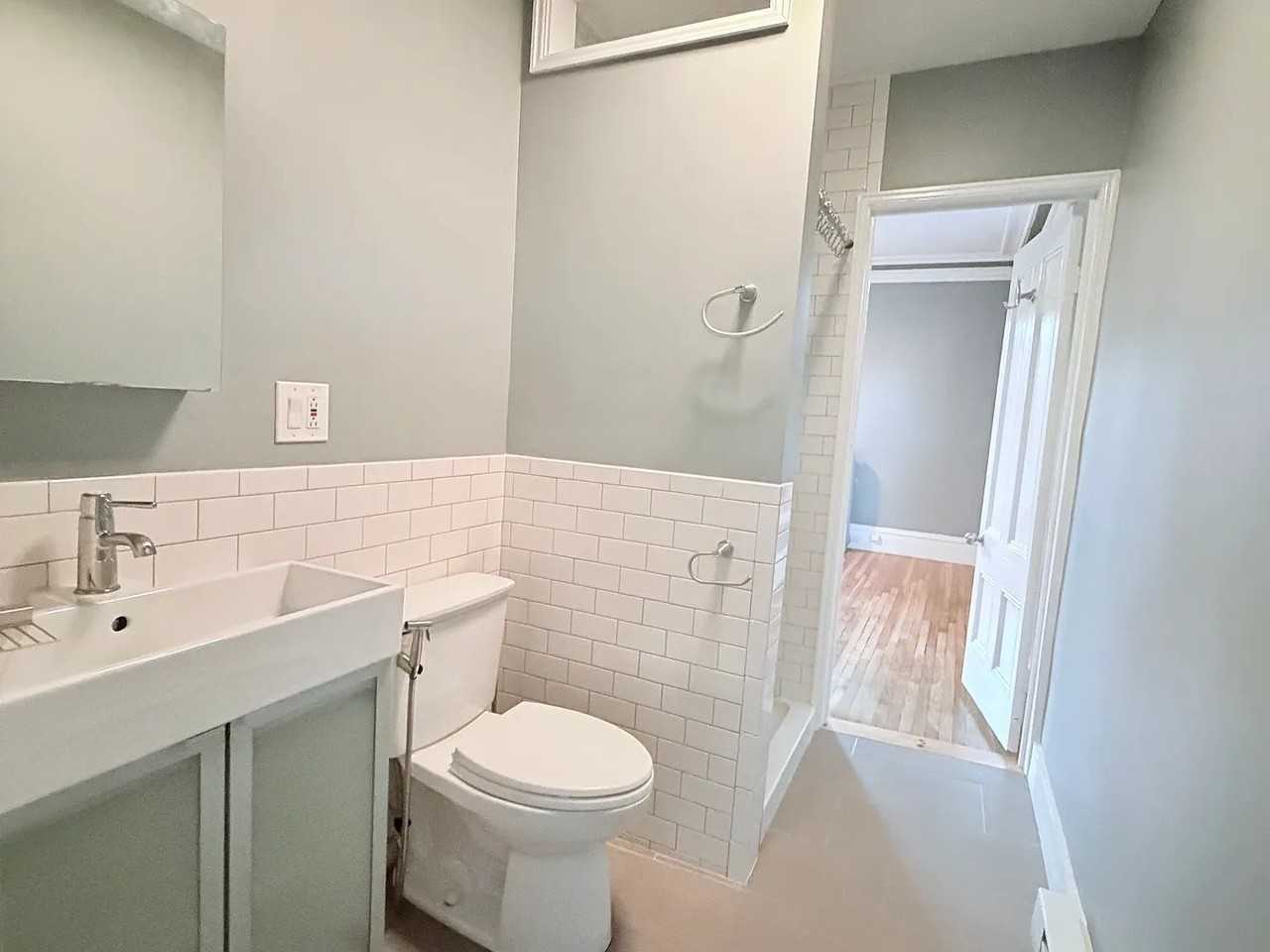 14 Mayfair St #2 - Photo 3 of 11
