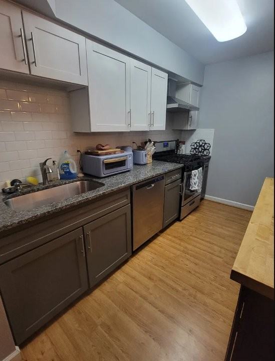 483 Summerwalk Cir - Photo 2 of 13