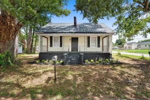 featured image of 503 Hayes St