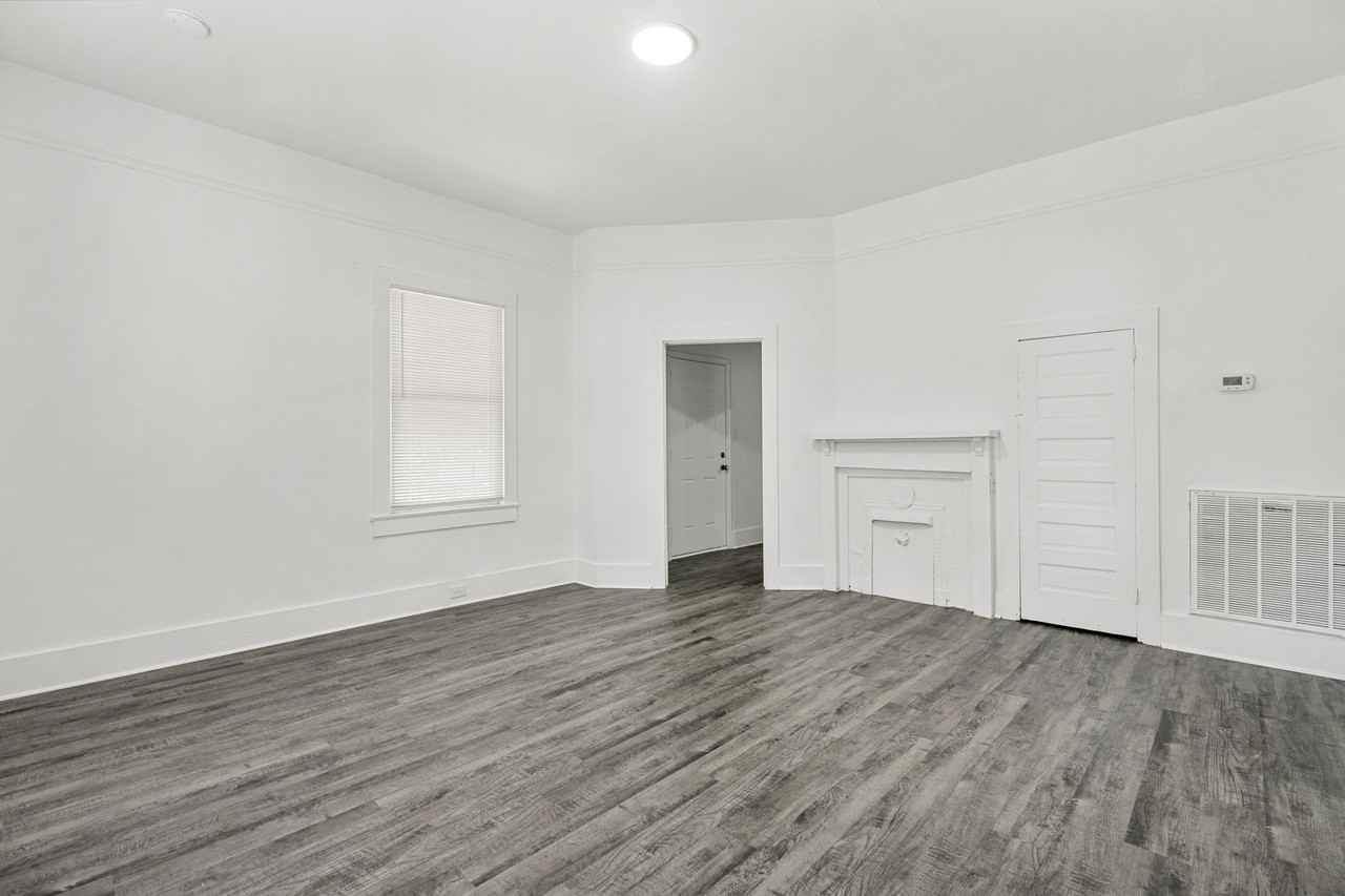 503 Hayes St - Photo 6 of 20