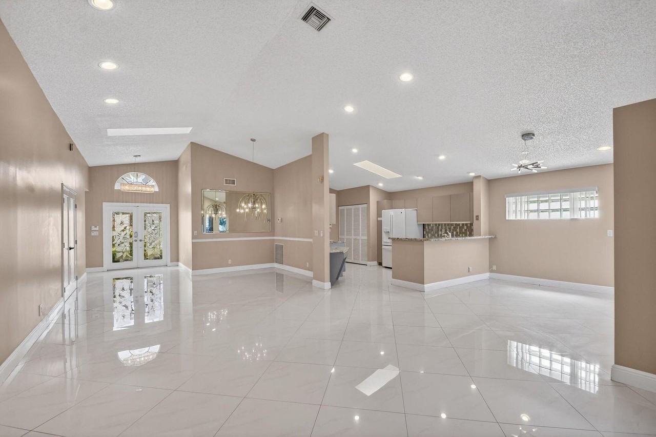 7891 Sailing Shores Ter - Photo 7 of 8