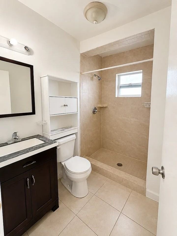 3607 141st Ave #A - Photo 4 of 6