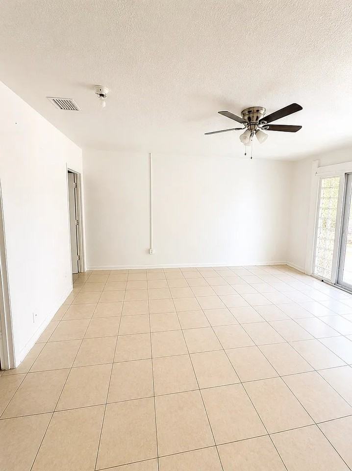 3607 141st Ave #A - Photo 5 of 6