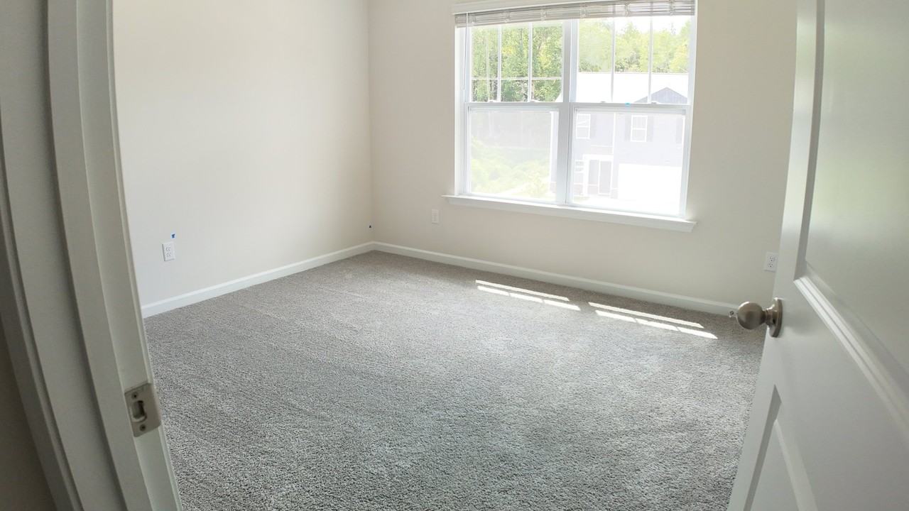 981 Jubilee Trl - Photo 7 of 19