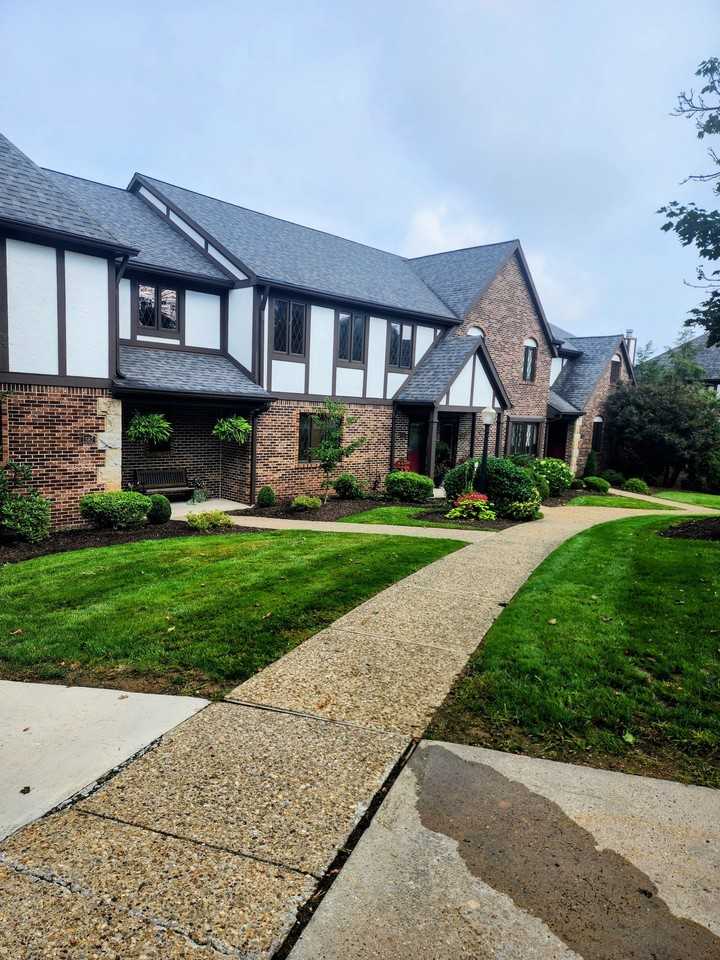 1589 Stone Mansion Dr - Photo 2 of 15