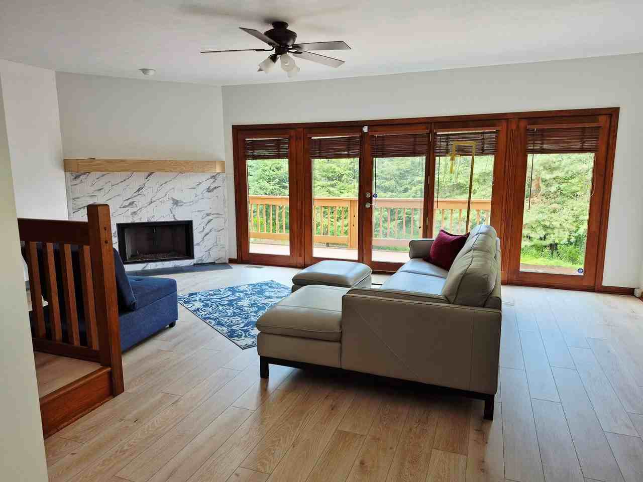 1589 Stone Mansion Dr - Photo 7 of 15