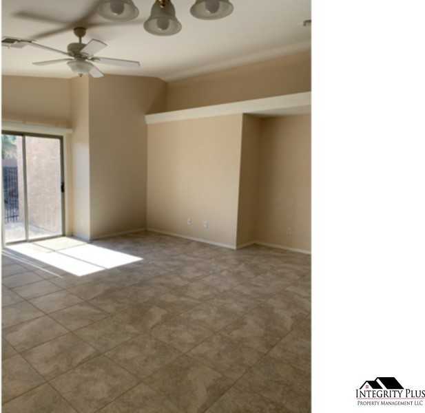 505 E Wolf Hollow Dr - Photo 3 of 8