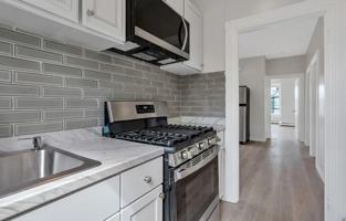 featured image of 96 Centre St #2