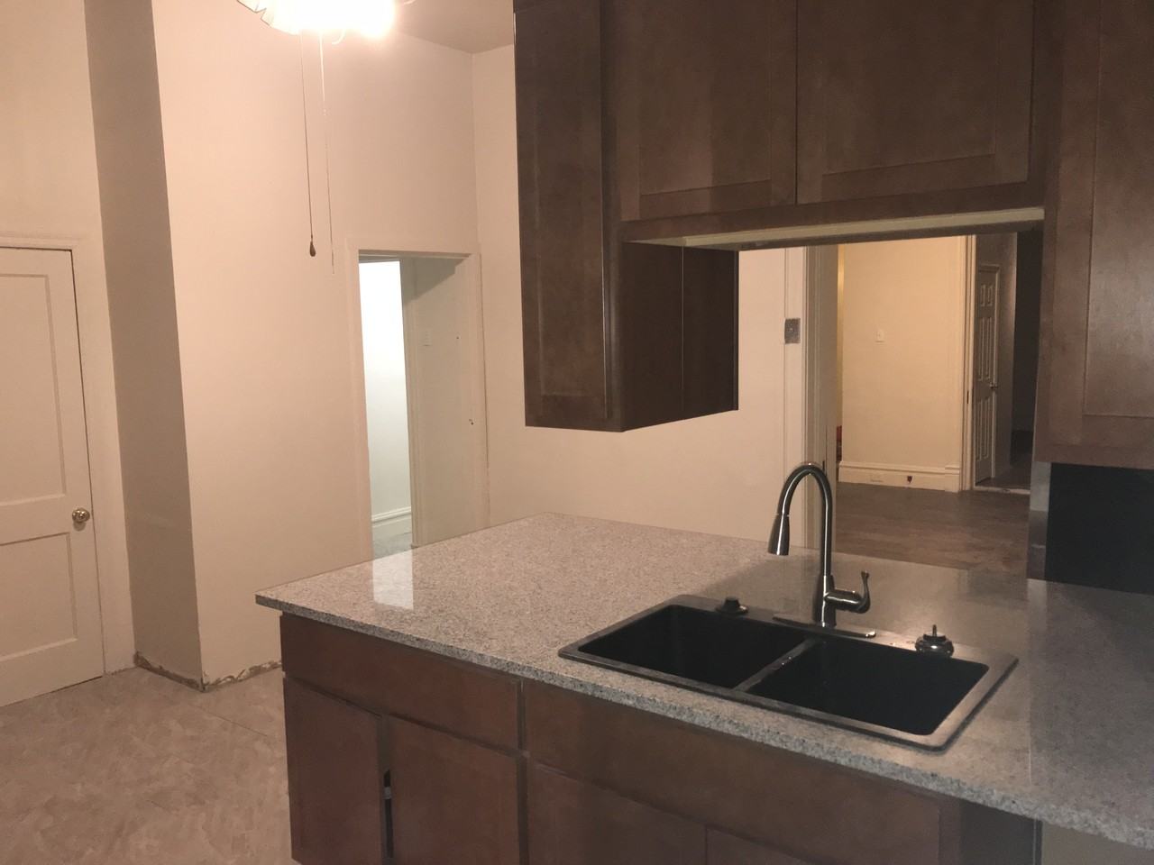 1508 Hebert St #1F - Photo 7 of 21