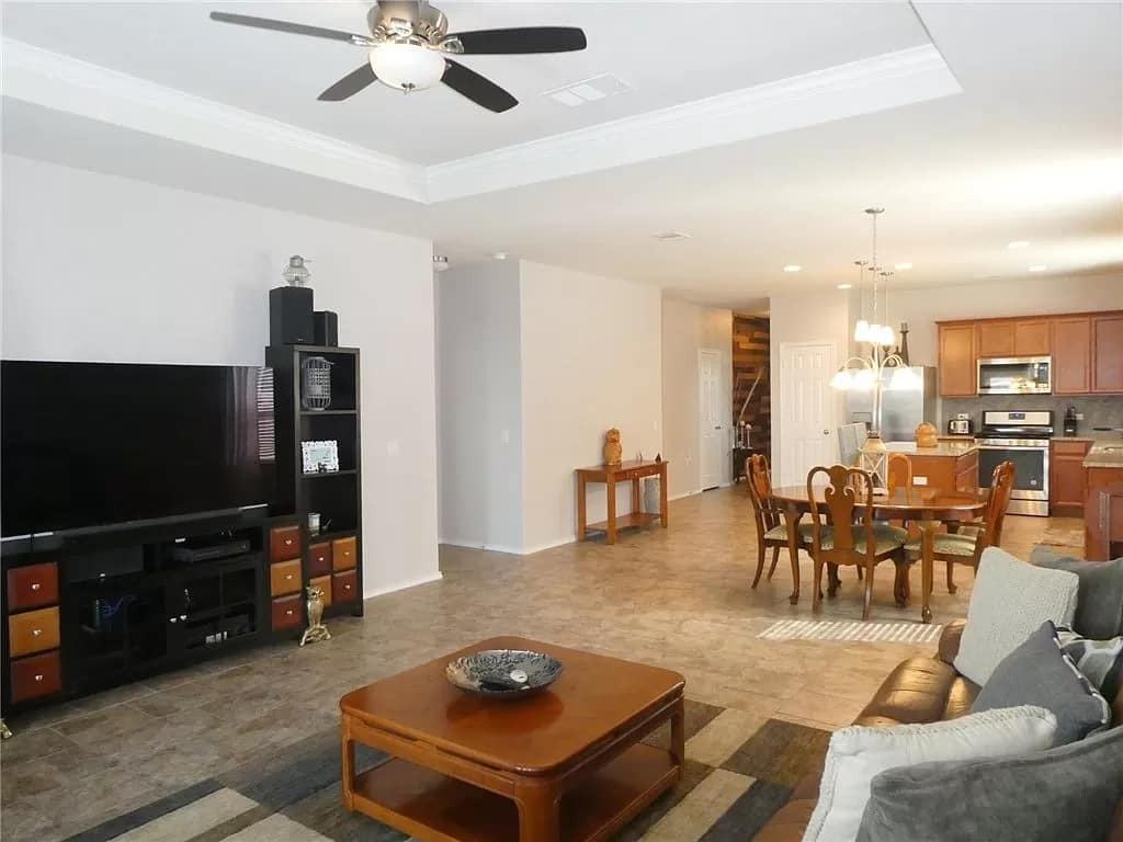 6920 Longford Trl #NA - Photo 3 of 8