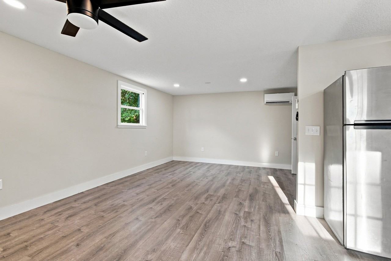 5304 Attleboro St #2 - Photo 4 of 17