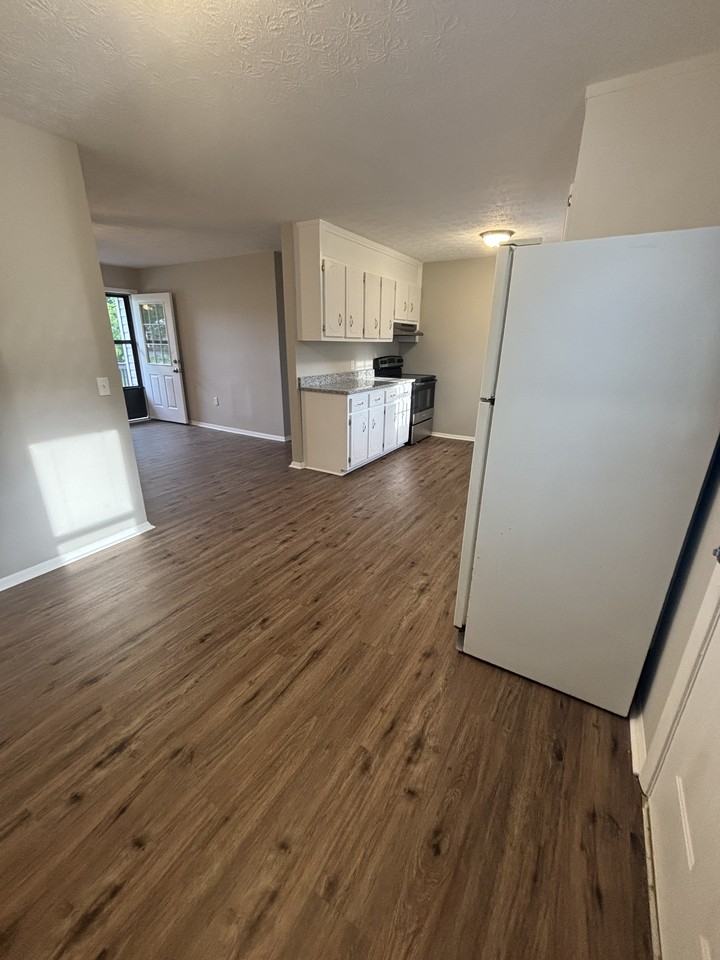 1201 Old Bolte Rd Se #NA - Photo 7 of 12