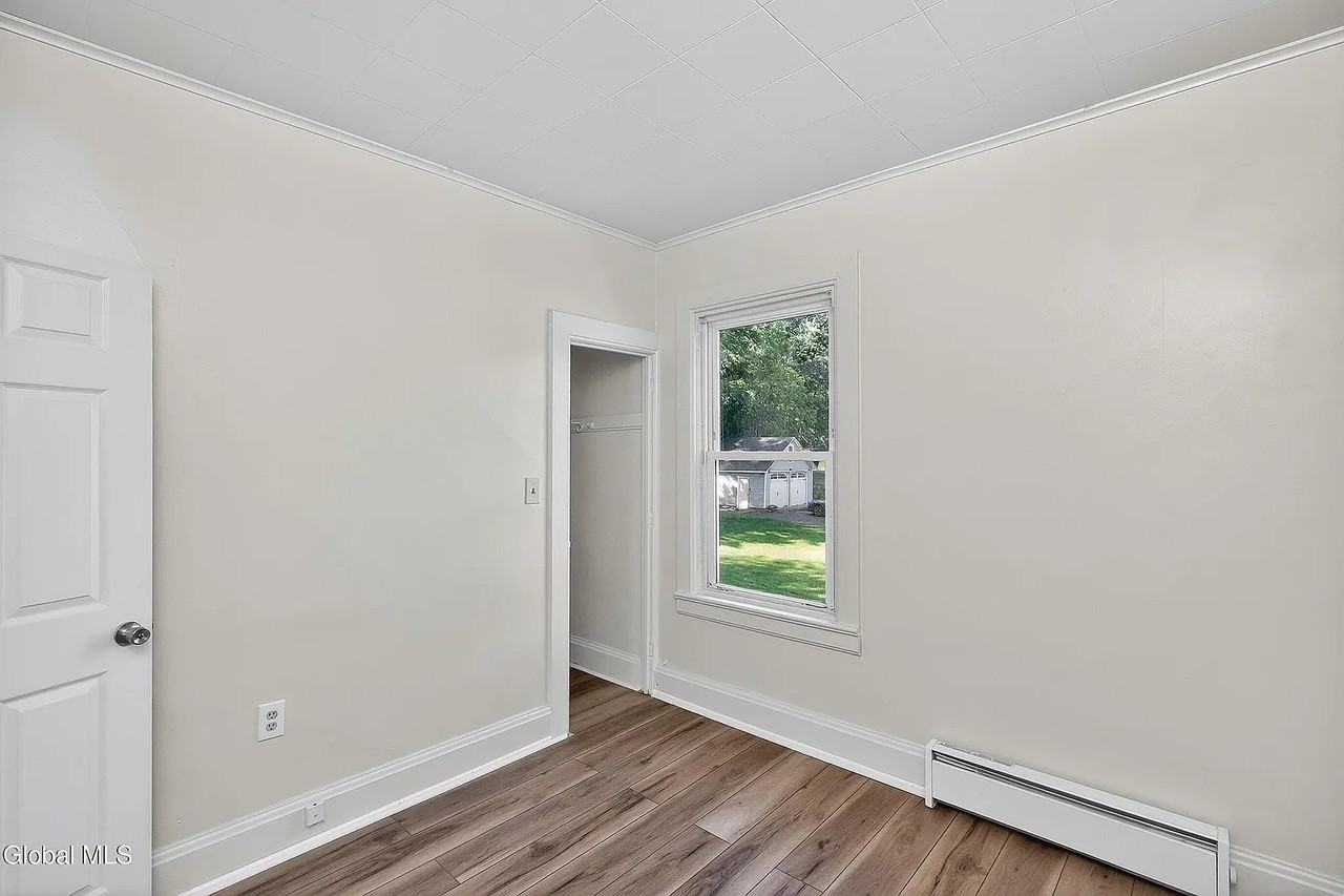 138 Davis Ave #2 - Photo 2 of 17