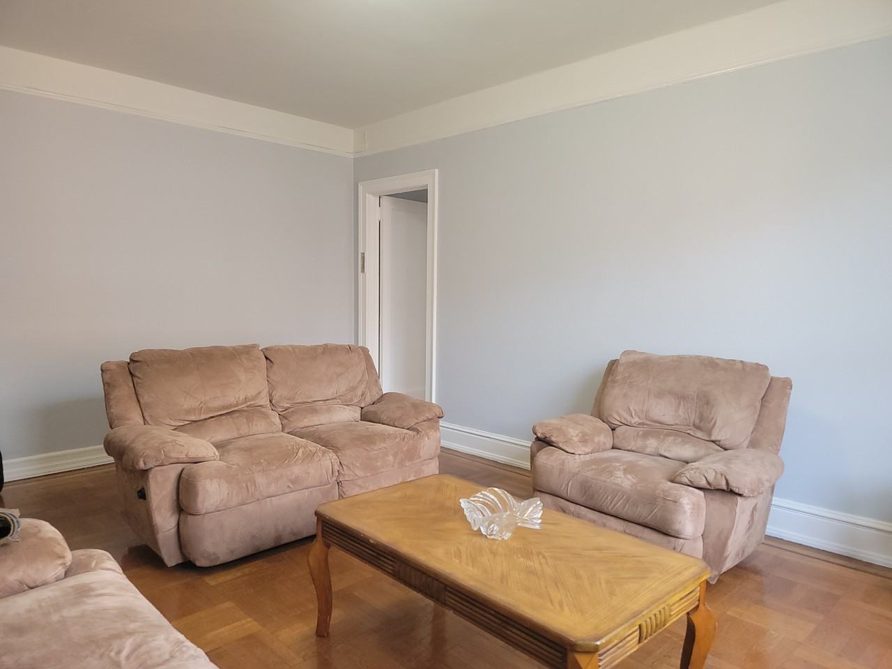 3736 86th St #4D - Photo 4 of 14