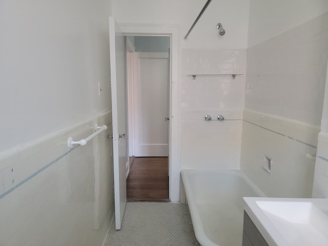 3736 86th St #4D - Photo 6 of 14