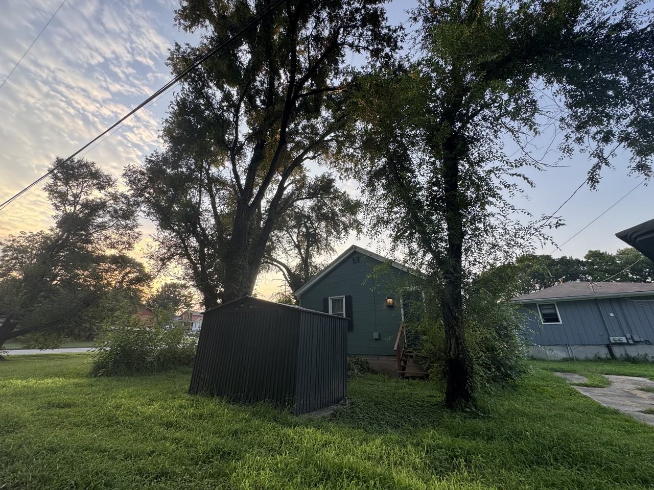 325 Kiowa St #NA - Photo 3 of 30