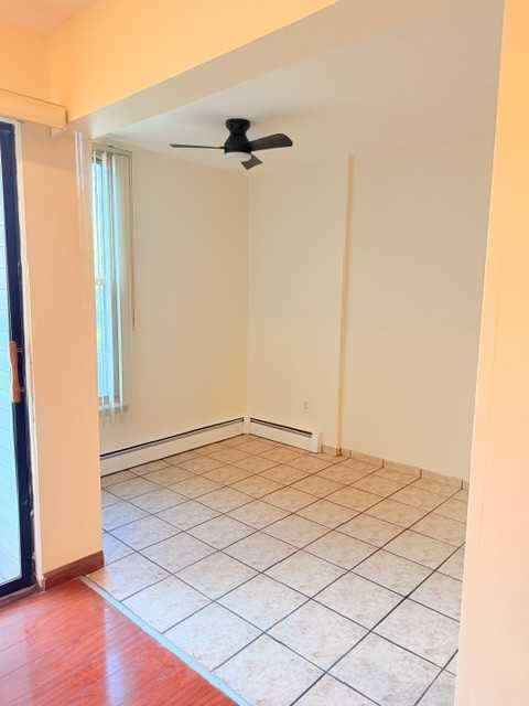 828 Main St #F - Photo 4 of 13