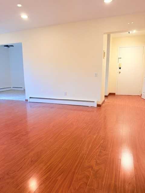 828 Main St #F - Photo 6 of 13