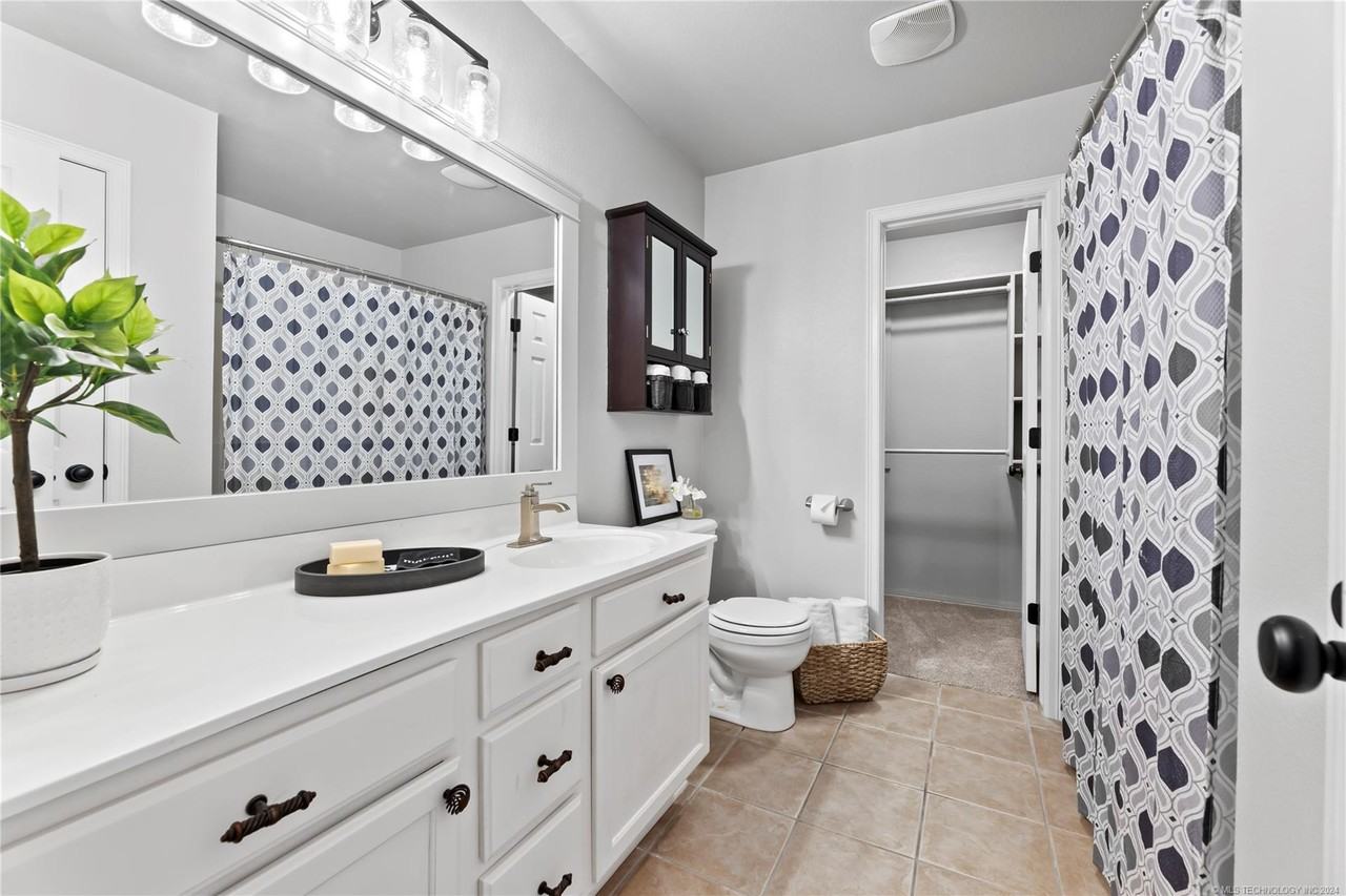 11110 N 143rd Avenue #NA - Photo 7 of 9