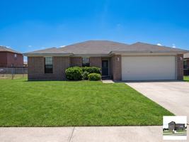 featured image of 306 Sumac Trl