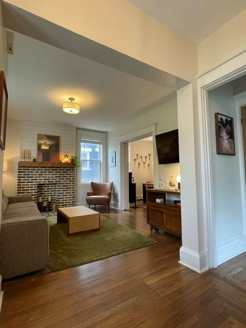 1905 Waverly Ave #NA - Photo 4 of 30