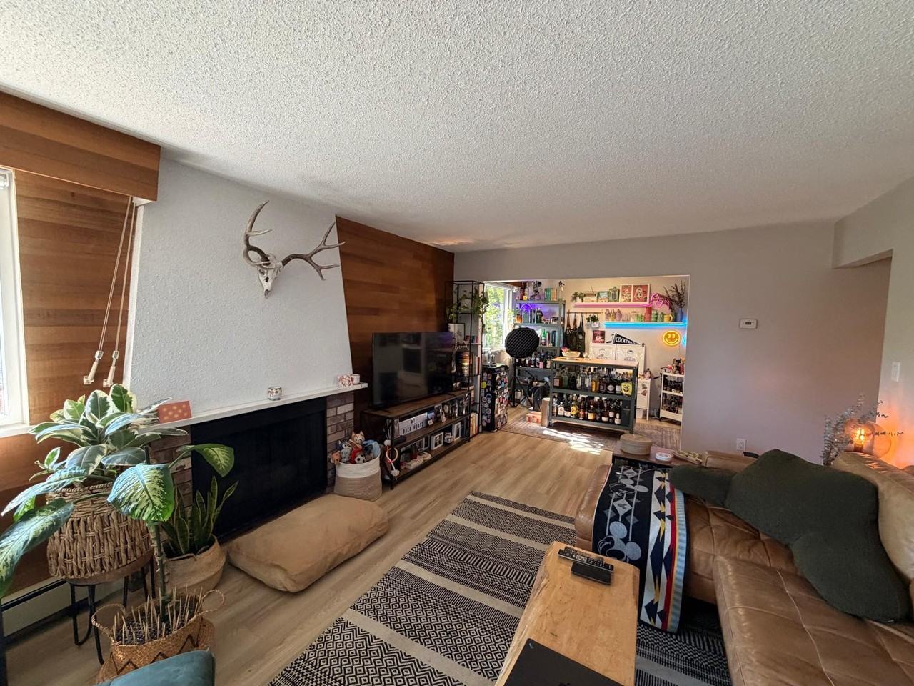 707 Gloucester Street #206 - Photo 2 of 13