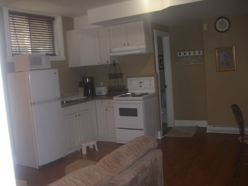 462 Rahul Crescent - Photo 5 of 9