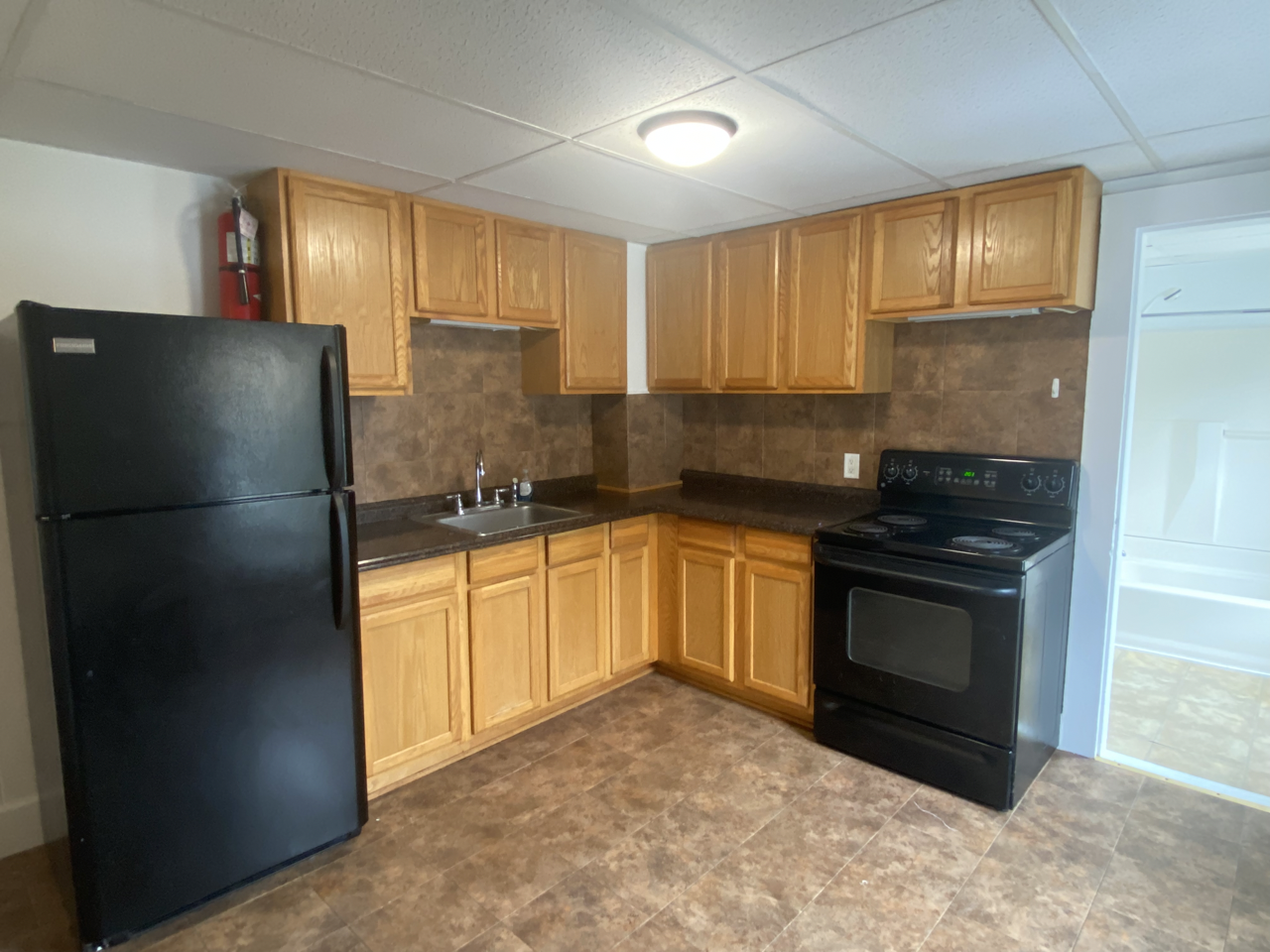 24 24 26 Ham St #4 - Photo 4 of 13
