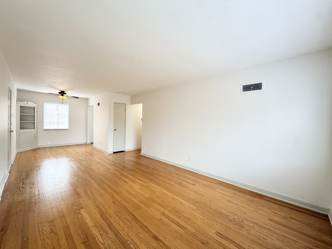 5952 Nagel Avenue #2E - Photo 5 of 9