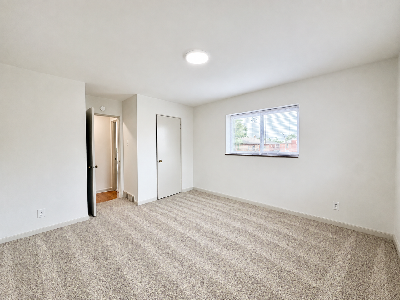 5952 Nagel Avenue #2E - Photo 7 of 9