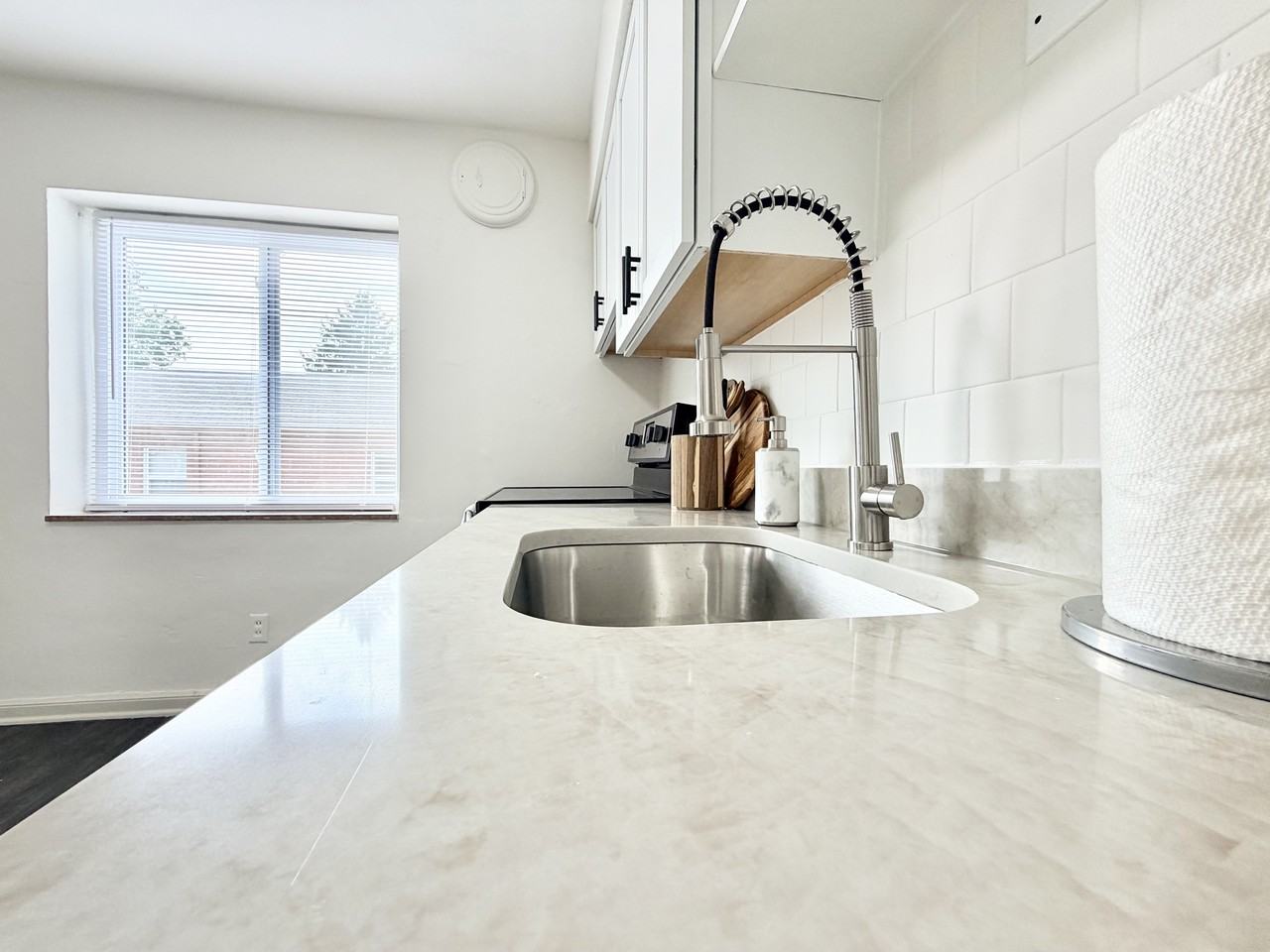 5952 Nagel Avenue #2E - Photo 2 of 9