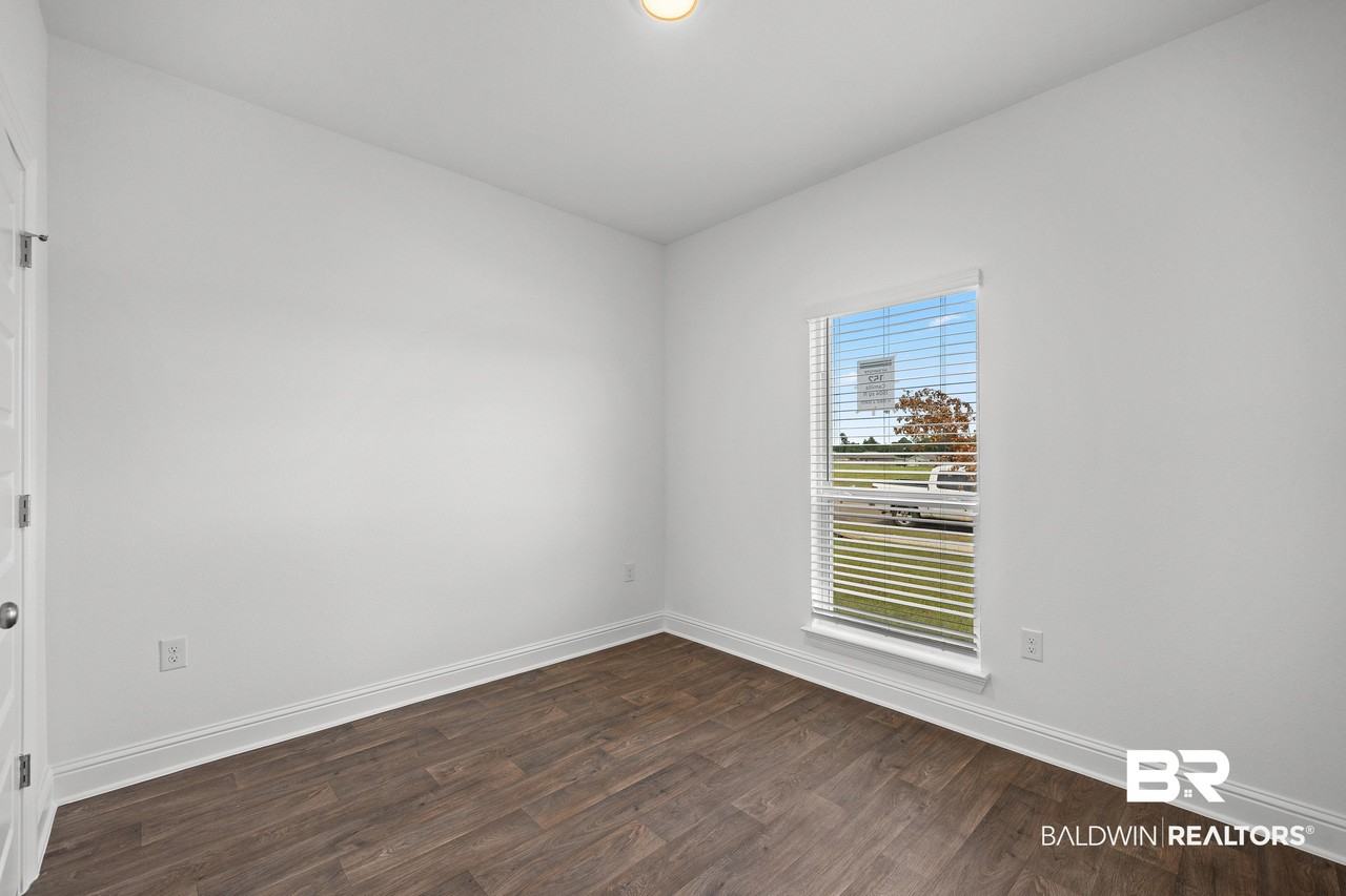 13390 Shea Cir - Photo 4 of 19