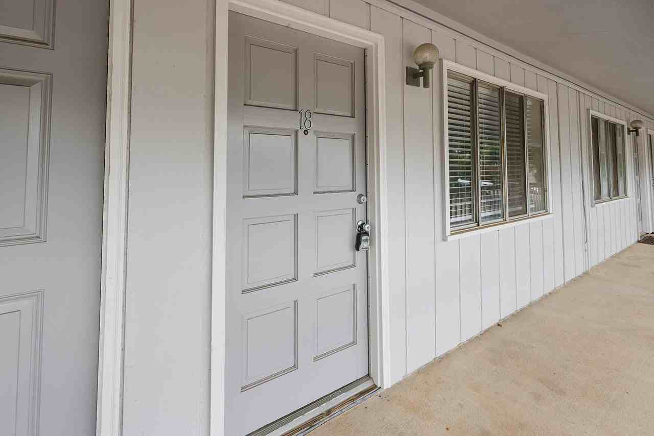 208 Fairhope Ave #18 - Photo 4 of 15