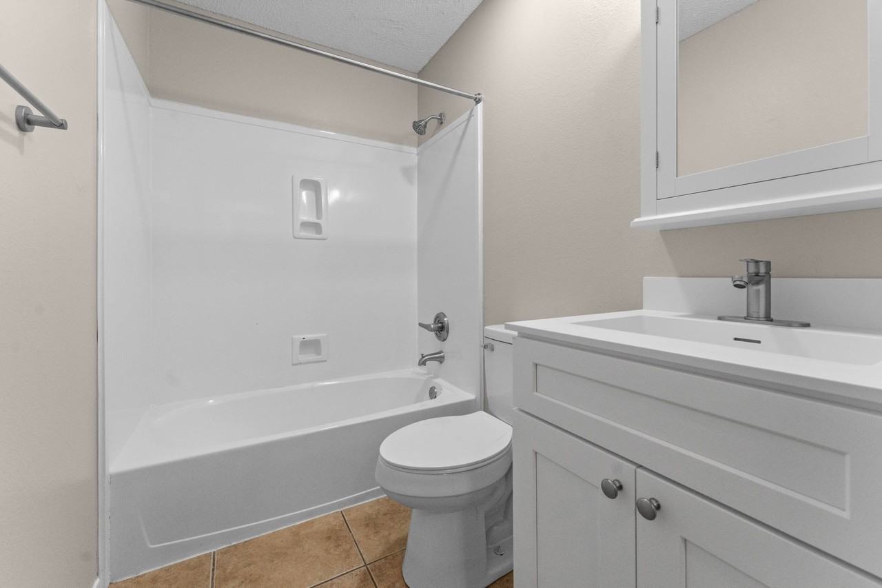 20952 Liberty Ln - Photo 6 of 30