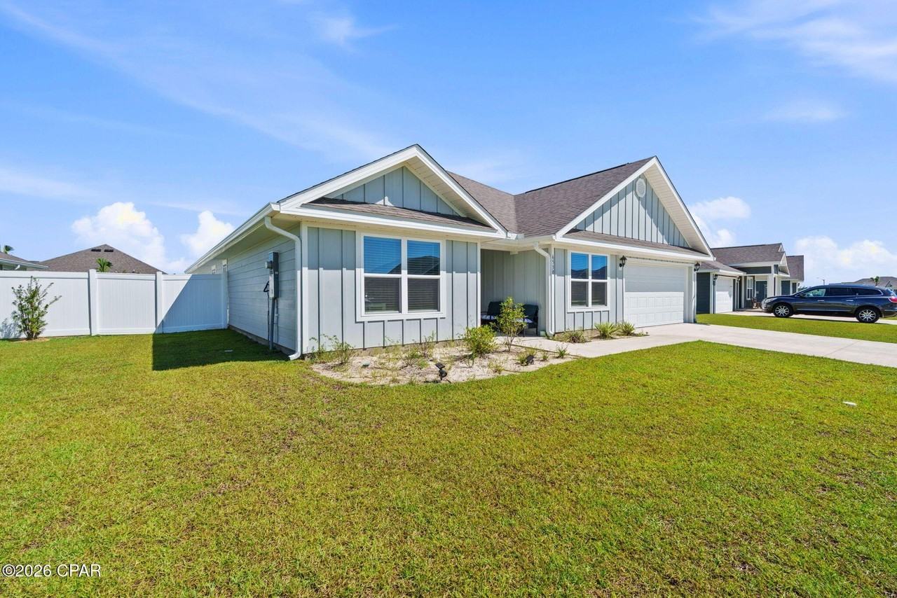 6538 Myers Rd - Photo 4 of 47