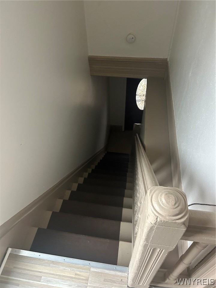 286 Normal Ave - Photo 4 of 17