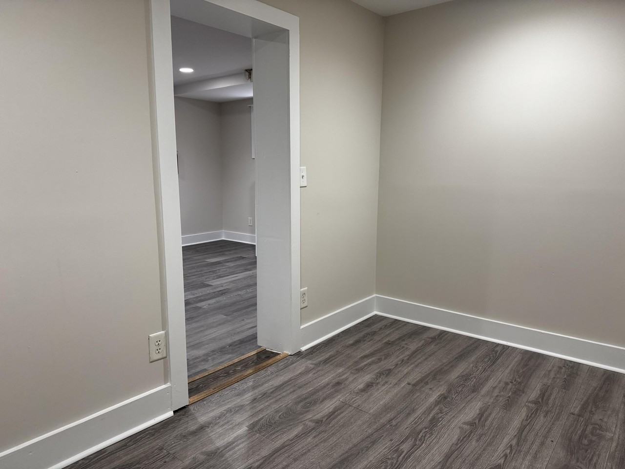 820 Oak St #6 - Photo 4 of 4