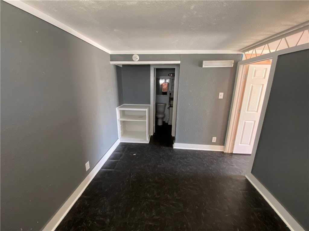 1525 Lazy Ln - Photo 5 of 6