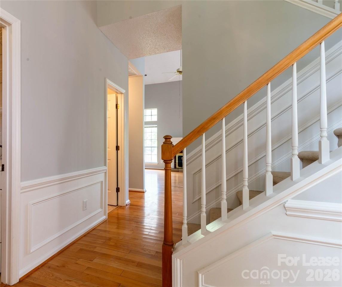 6138 Garamond Ct - Photo 3 of 23