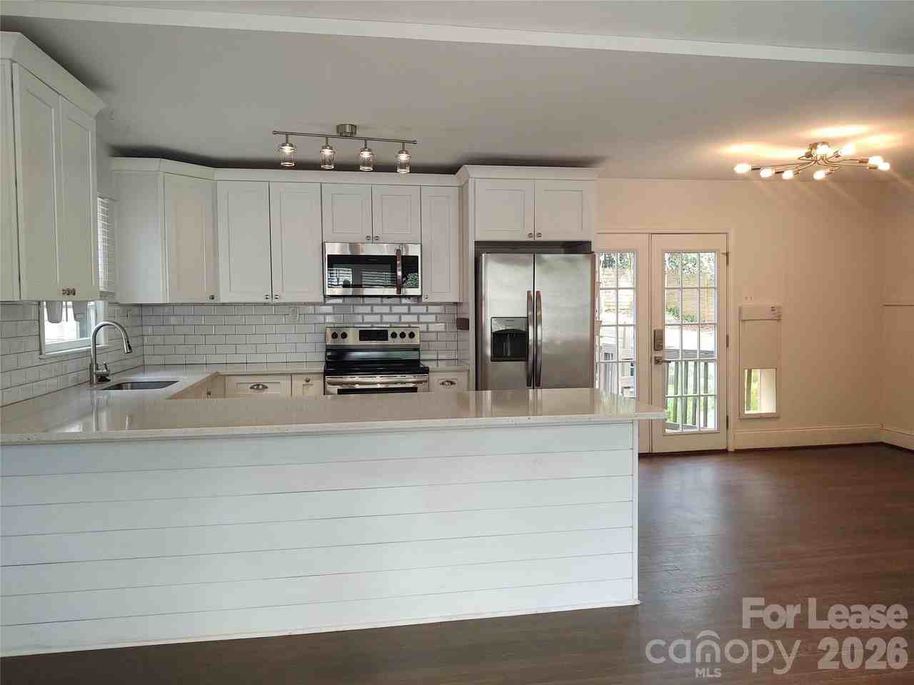 5121 Kistler Ave - Photo 3 of 19