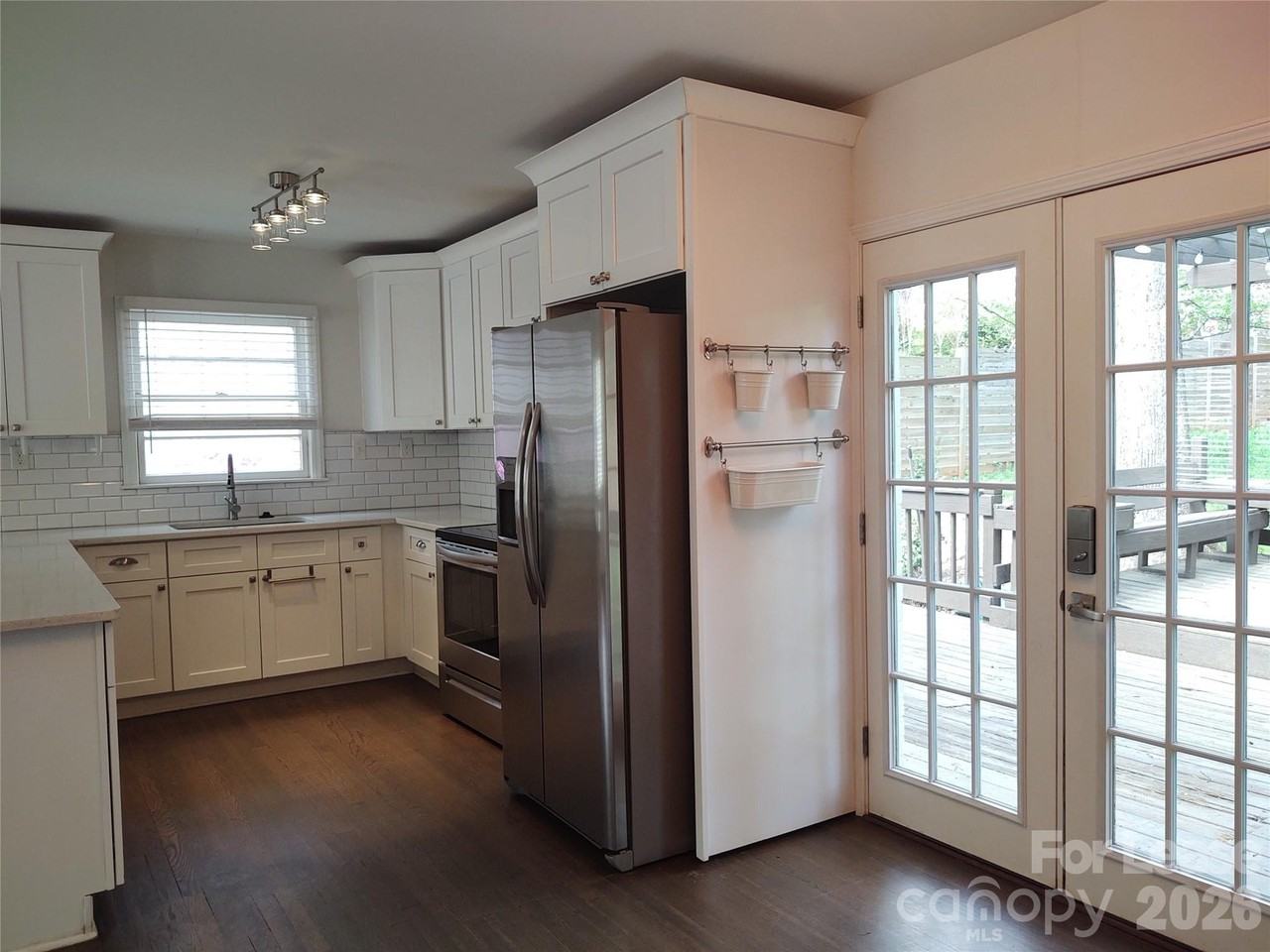 5121 Kistler Ave - Photo 5 of 19
