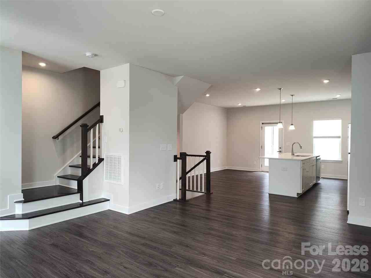1105 Newell Towns Ln - Photo 7 of 29