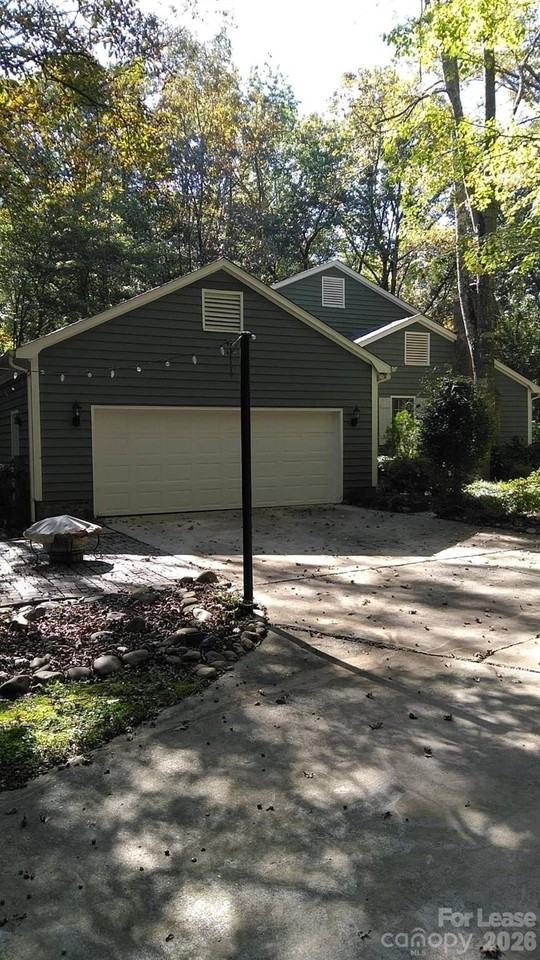433 Raintree Dr - Photo 4 of 30