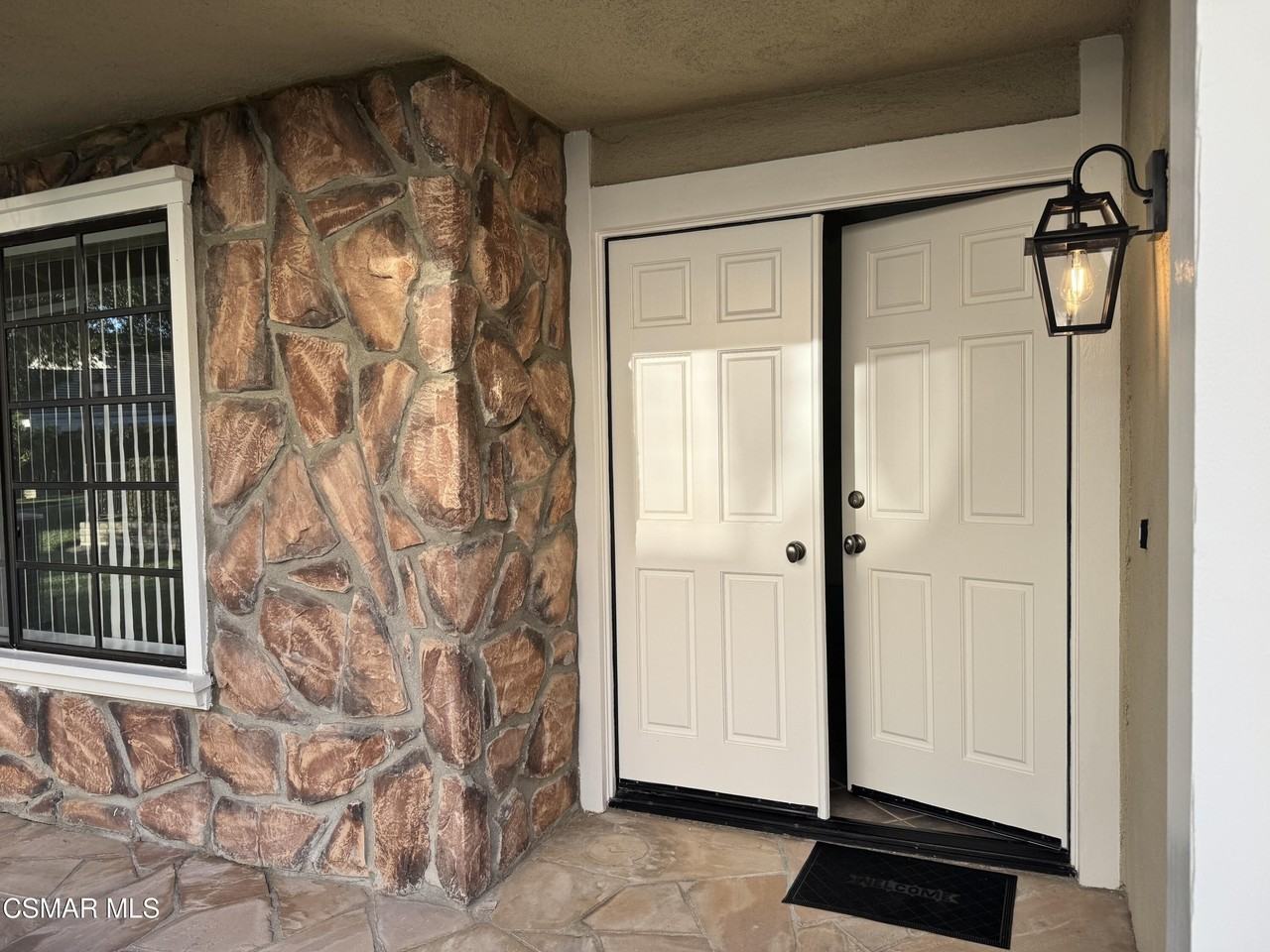 2922 Winding Ln - Photo 5 of 27