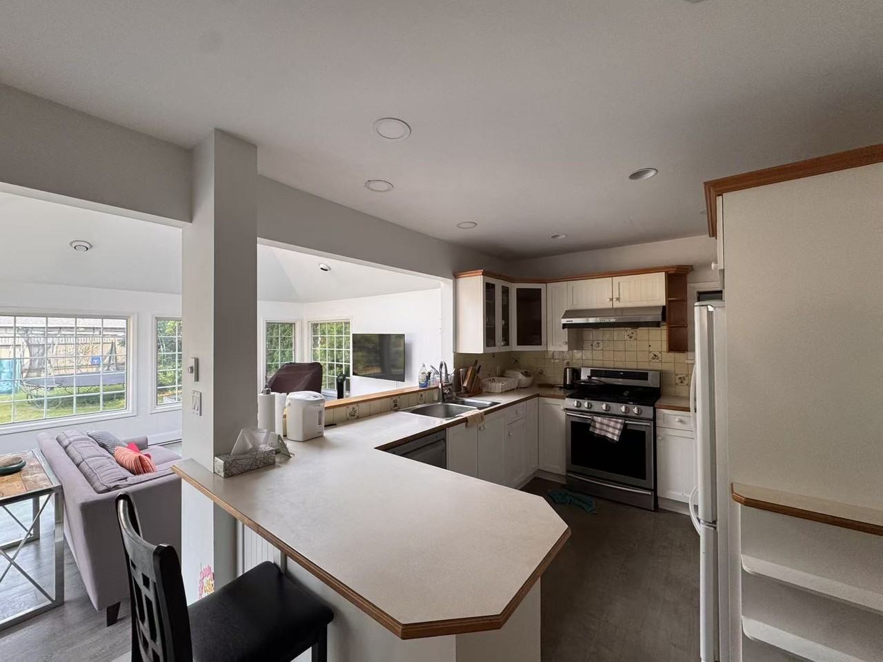 3861 West 38th Avenue - Photo 2 of 9