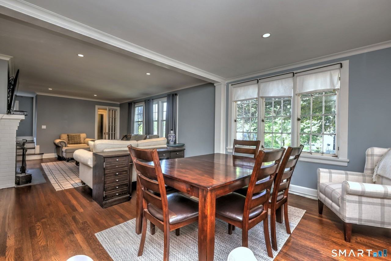 1 Nash Pl - Photo 5 of 25